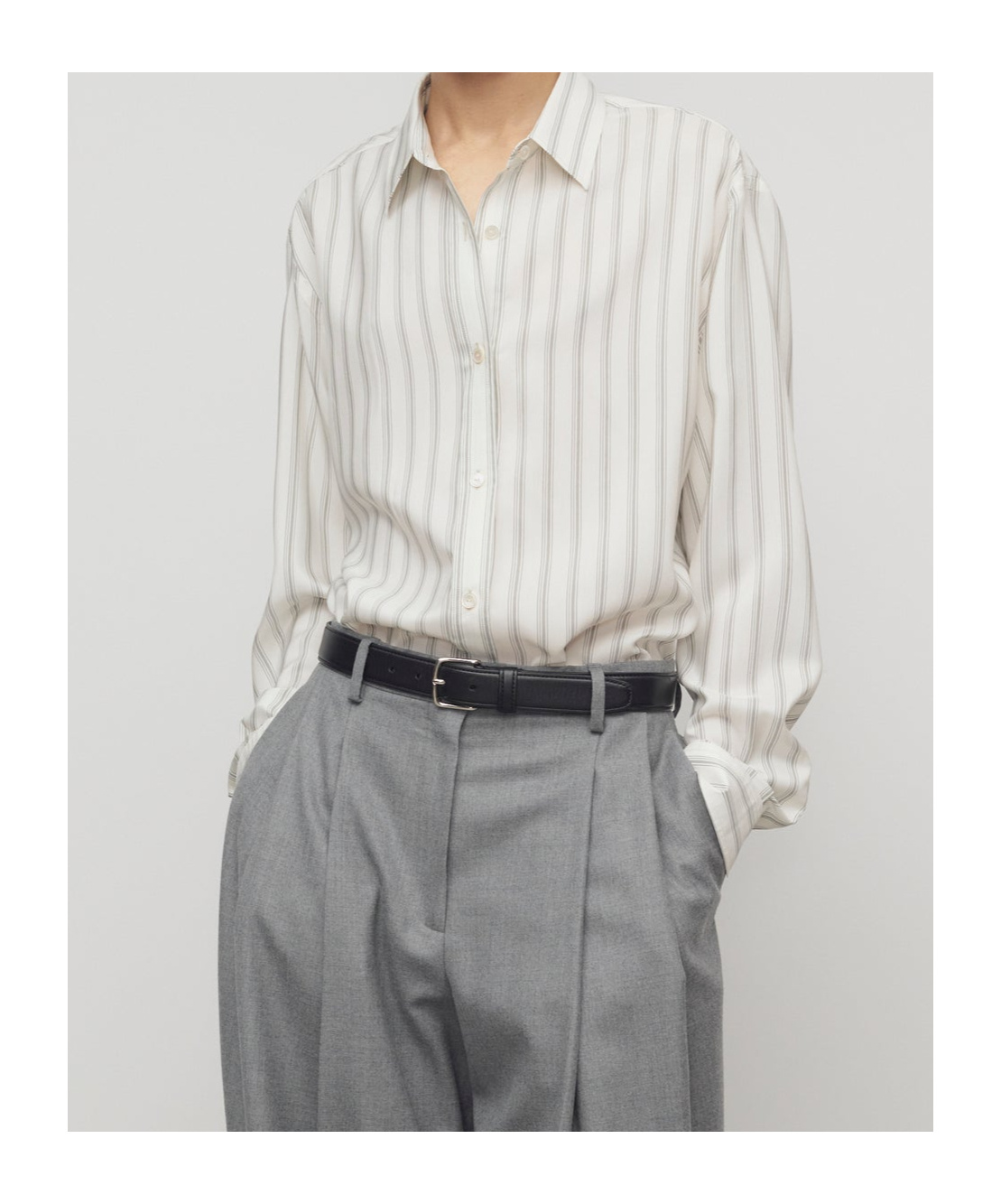 The Row Eirlys Shirt In Silk In Neutral