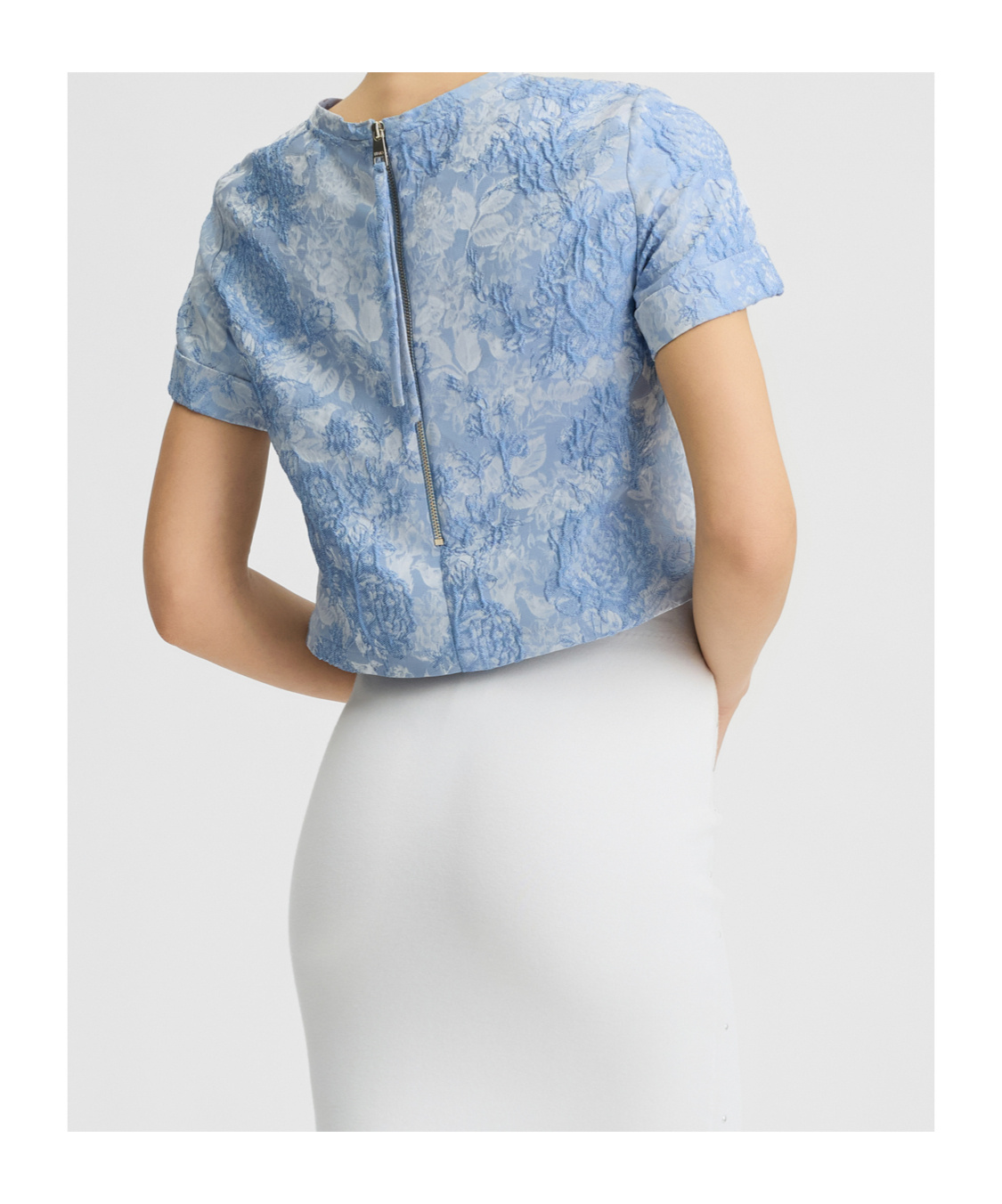 Liu •jo T-shirt Liu Jo Woman Color Gnawed Blue In Blue