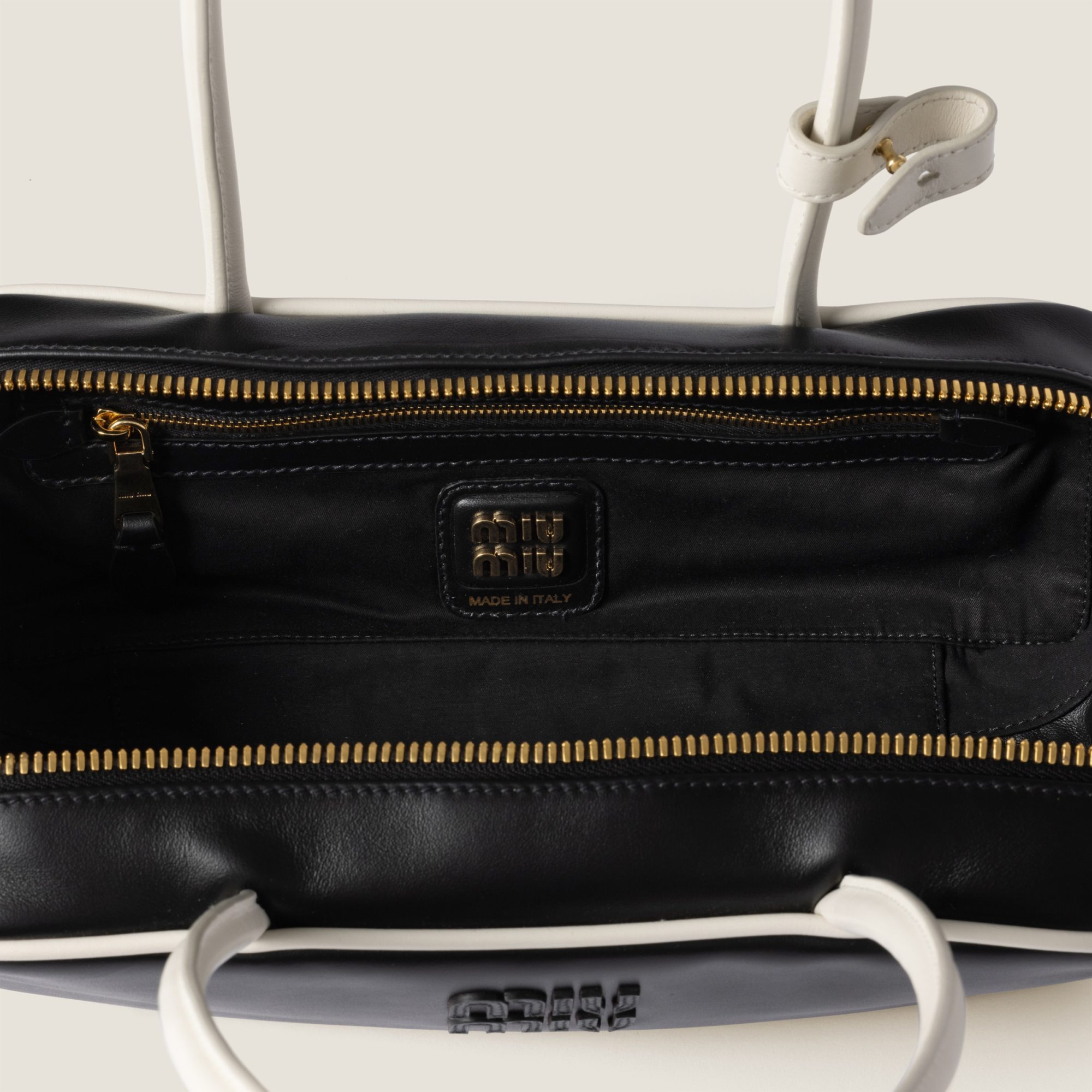 Miu Miu Beau Handbag In Black