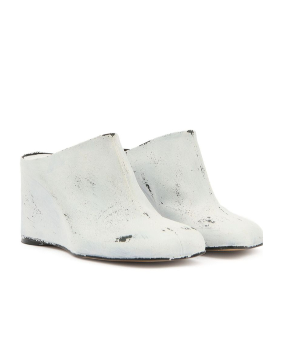 Mm6 Maison Margiela Distressed Leather Wedge Heel Slippers In Black And White