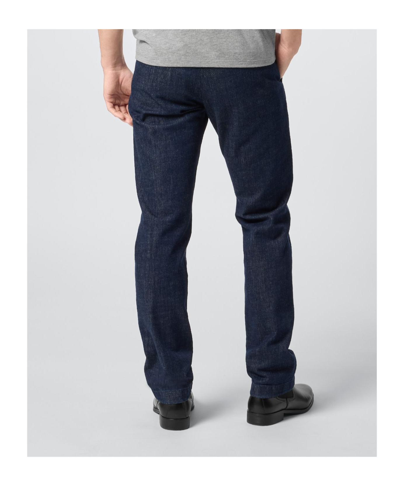 Shop Jacob Cohen Bobby Slim-cut Jeans In Black