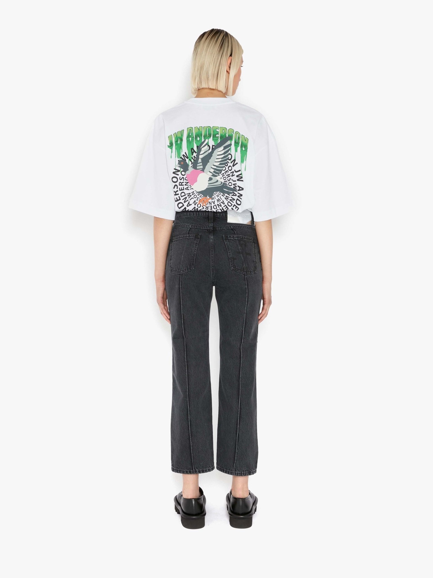 Jw Anderson Chain-detail Straight Leg Cropped Jeans In Black