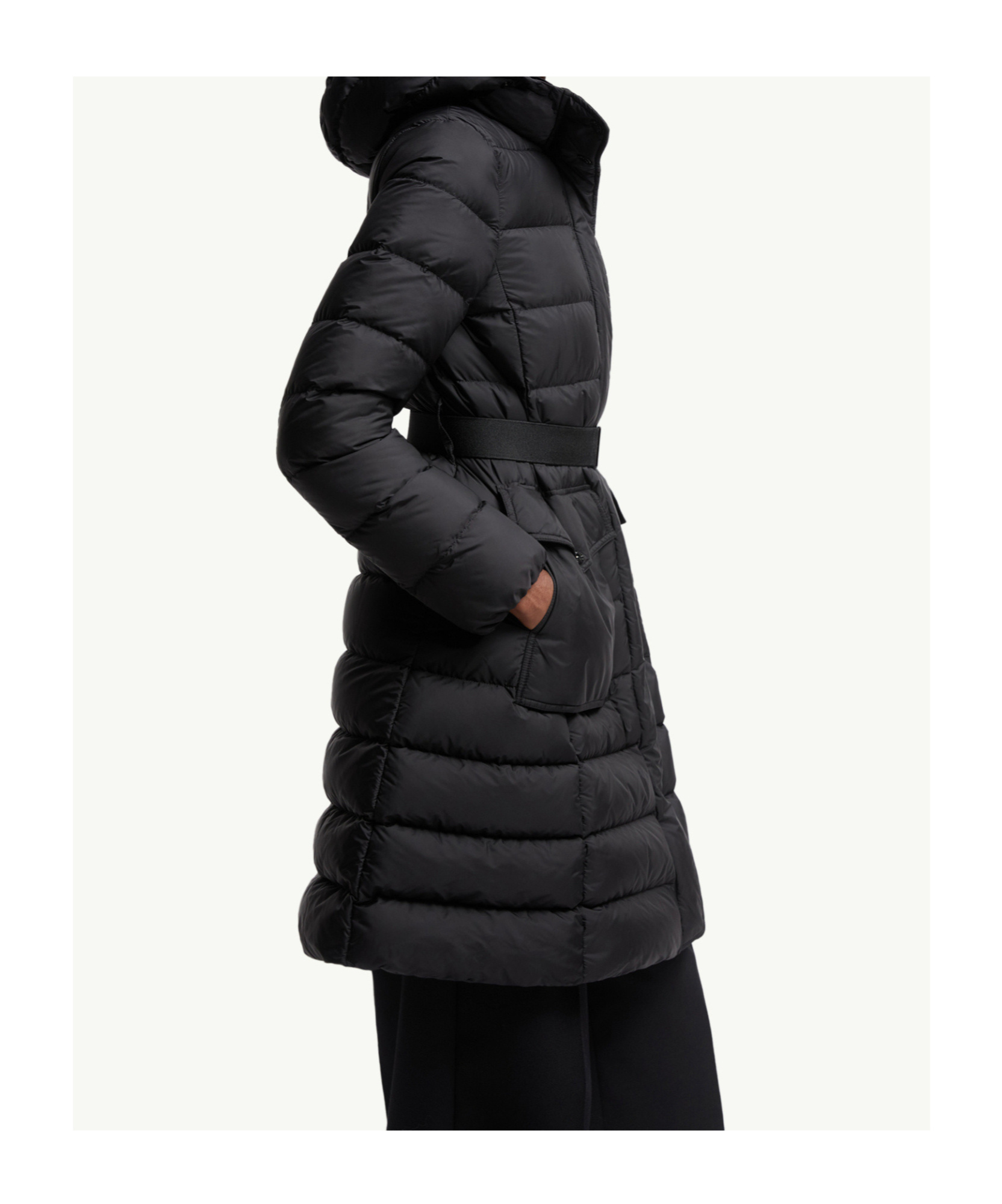 Moncler Khloesse Down Jacket In Black