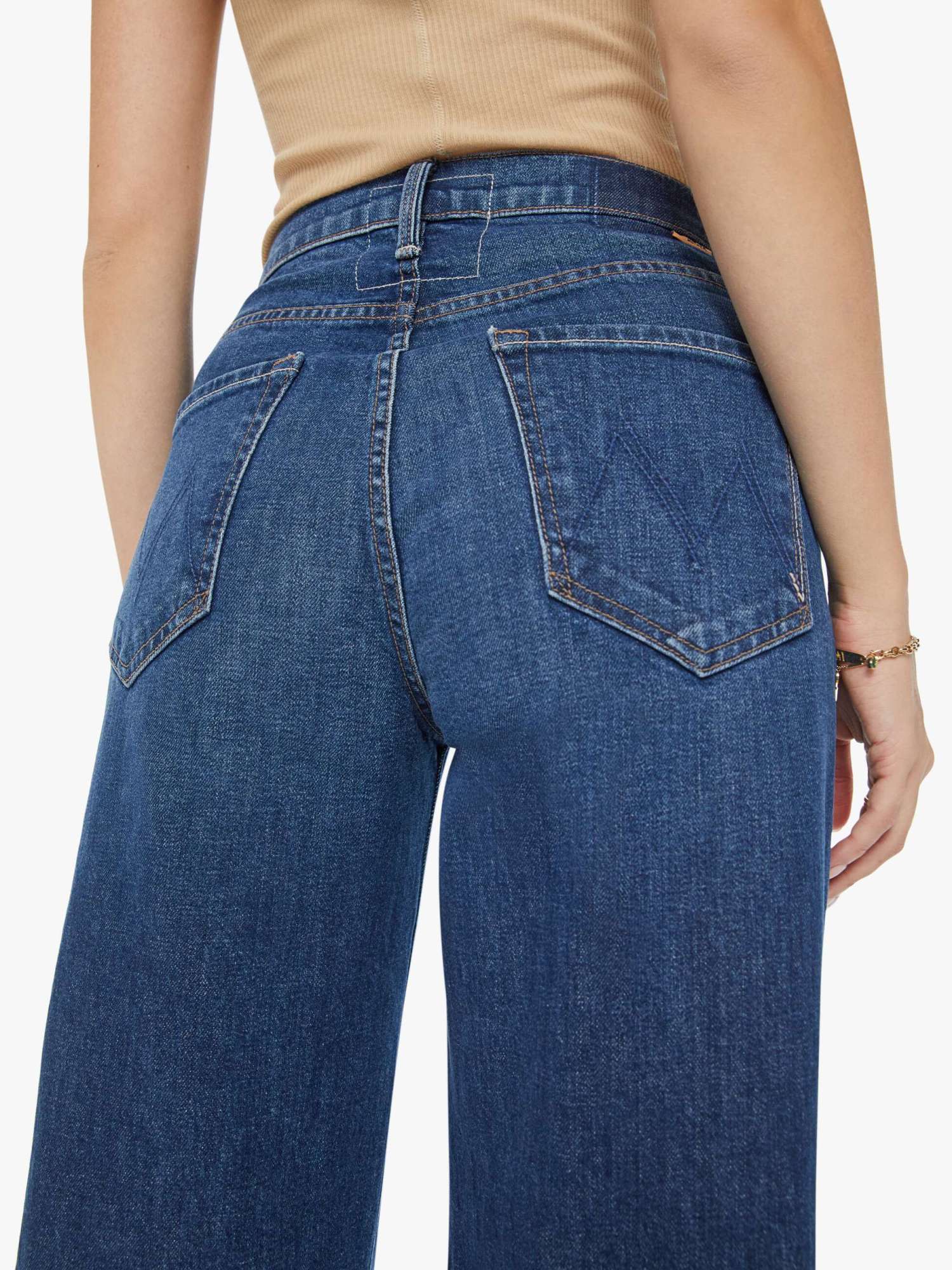 Mother The Ditcher Roller Sneak Jeans In Blue