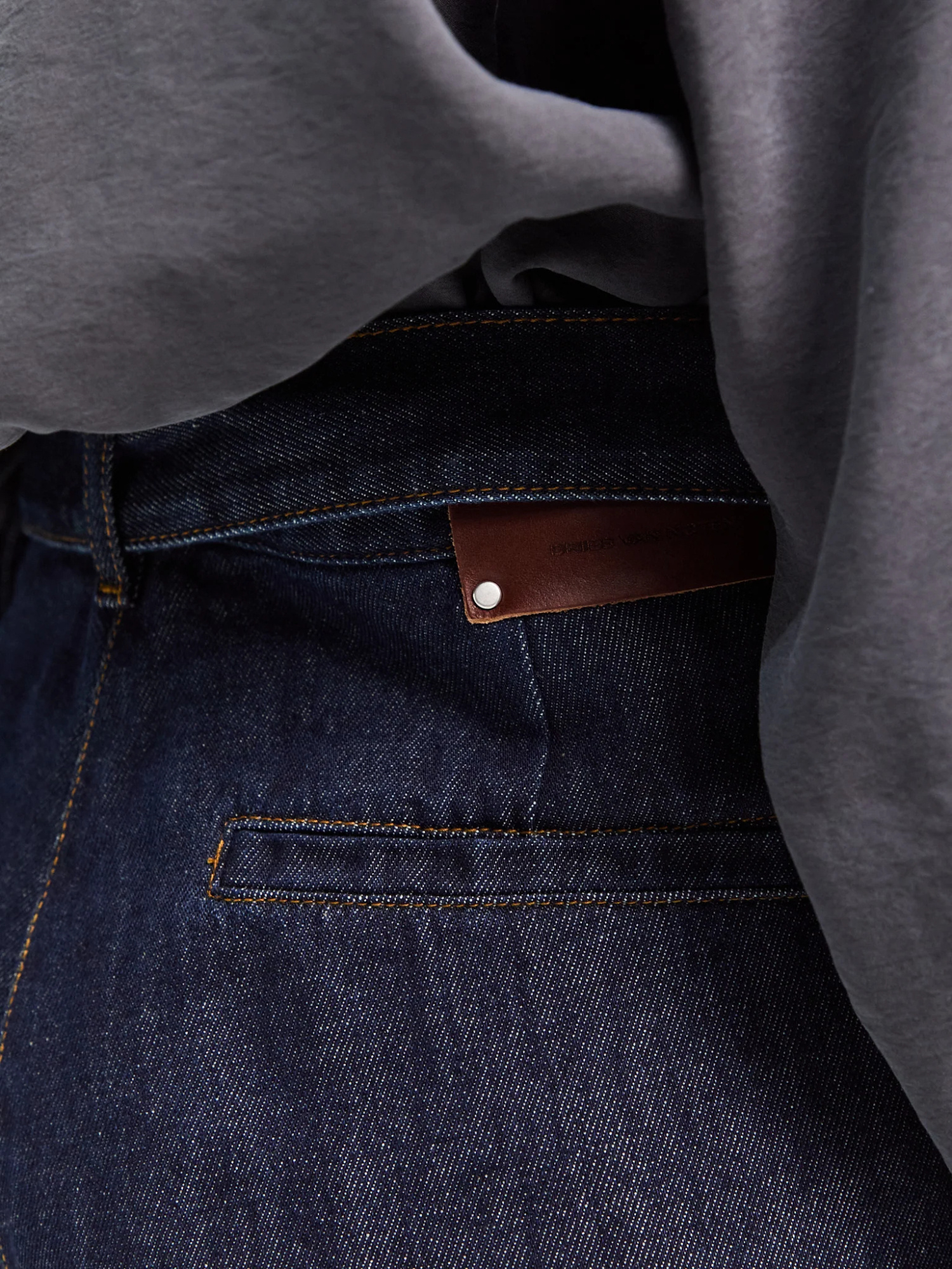 Dries Van Noten High Waist Wide Leg Belted Pleated Jeans In Blue