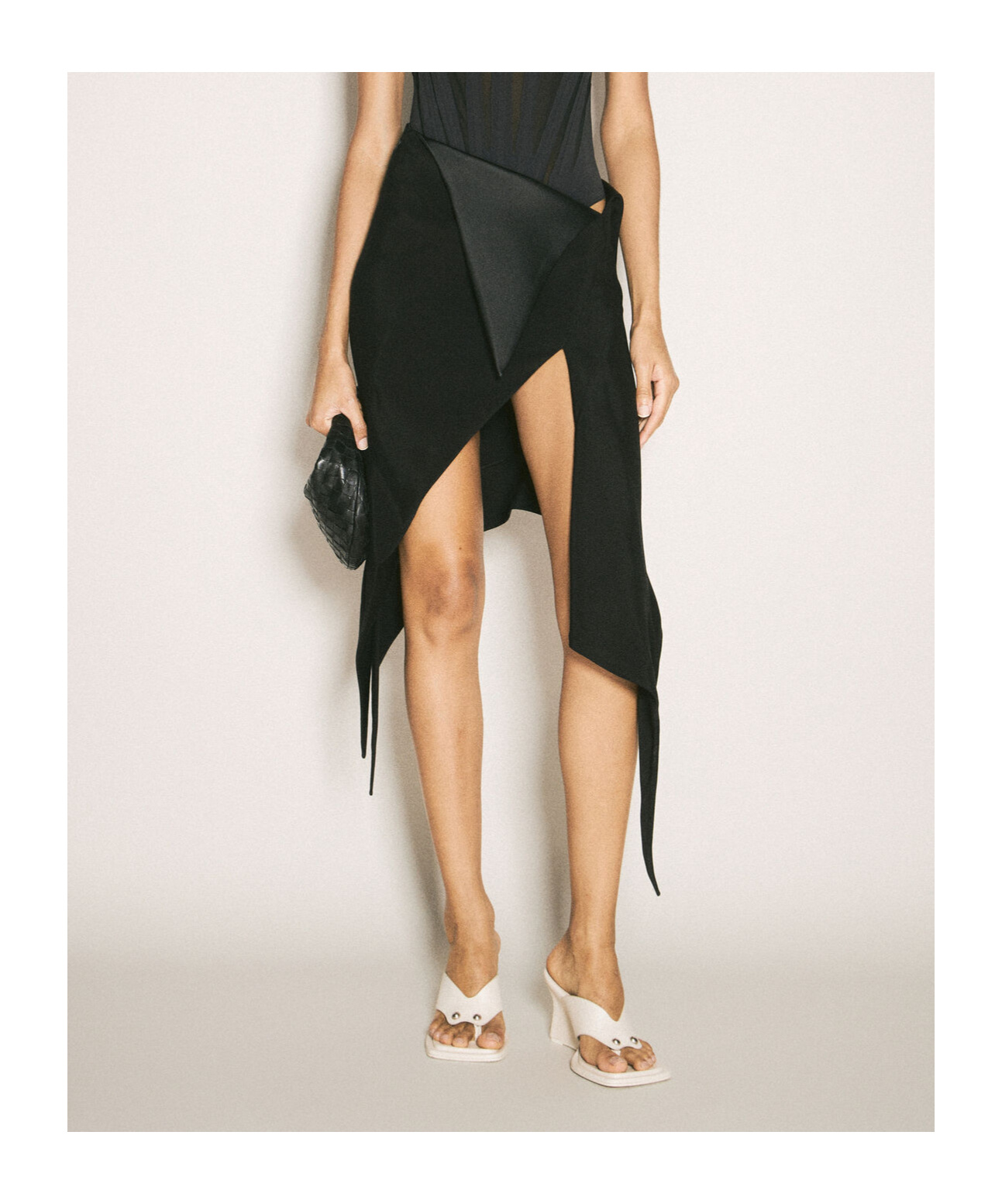 Mugler Asymmetrical Skirt In Black