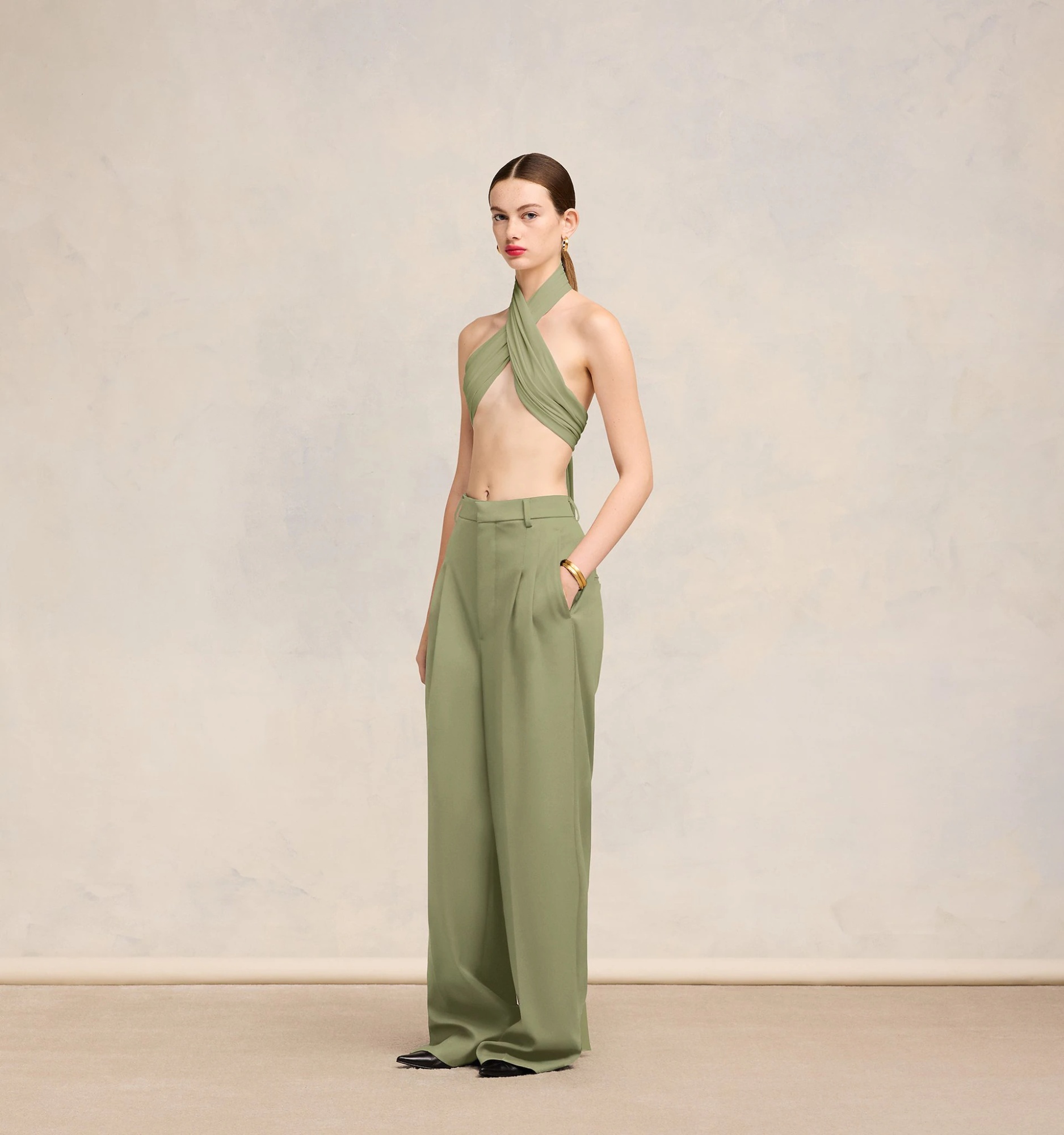 Ami Alexandre Mattiussi Ami Paris Halterneck Cropped Top In Green