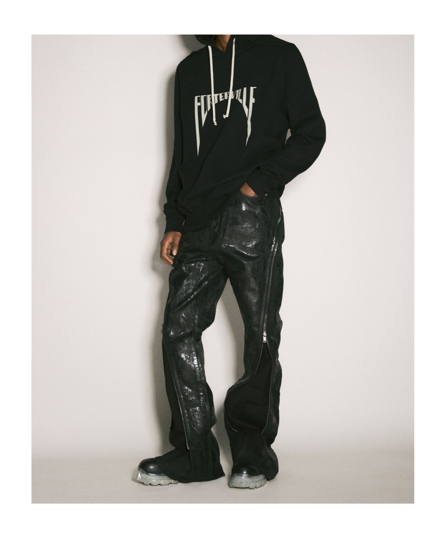 Rick Owens Drkshdw Bolan Distressed Jeans In Black