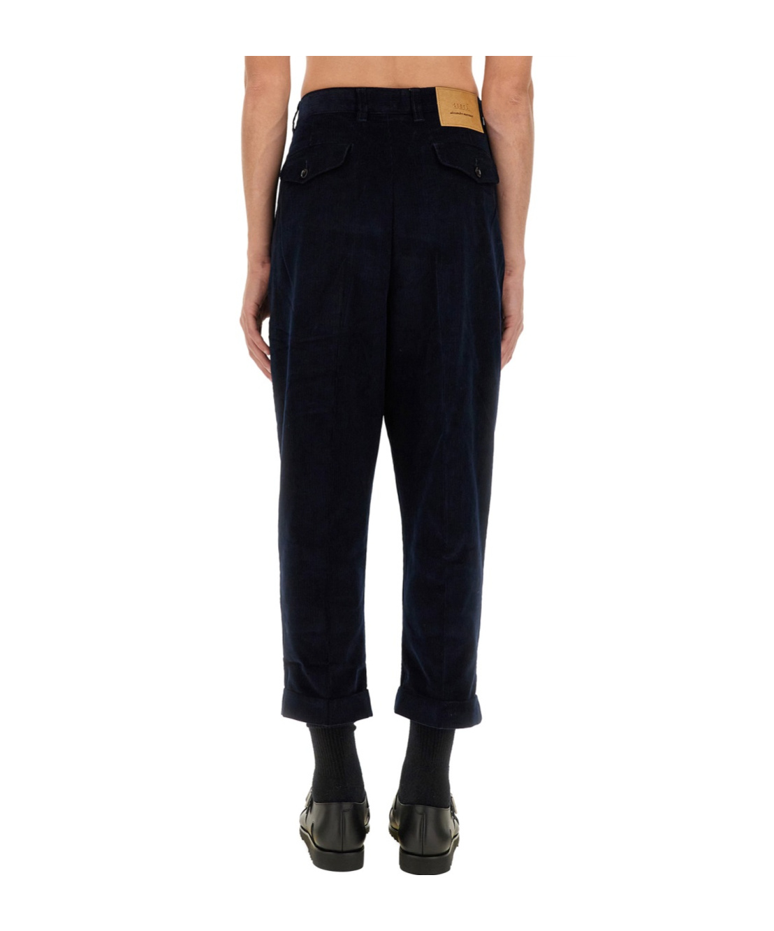 AMI ALEXANDRE MATTIUSSI AMI PARIS CARROT CROPPED PANTS