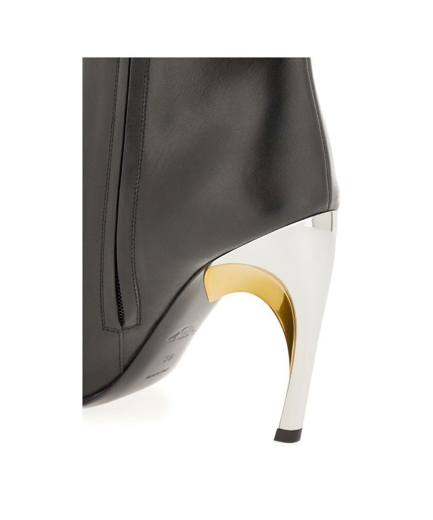 Alexander Mcqueen Leather Armadillo An In Black