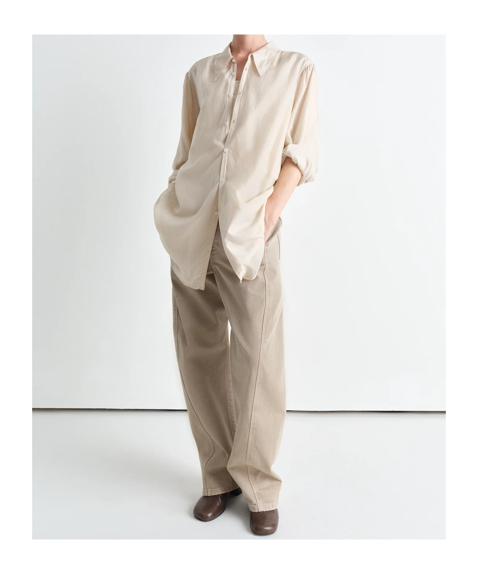 Lemaire Light Pointed Collar Shirt In Powder Blush