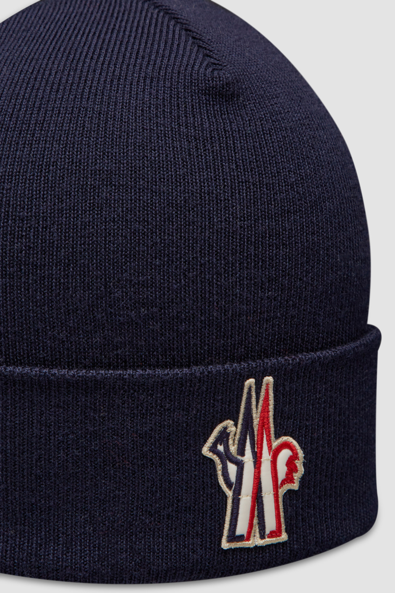 Moncler Logo Hat In Black