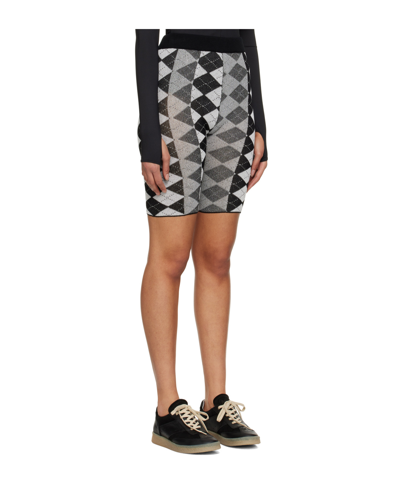 Mm6 Maison Margiela Rhombo-checked Pattern Shorts In Black