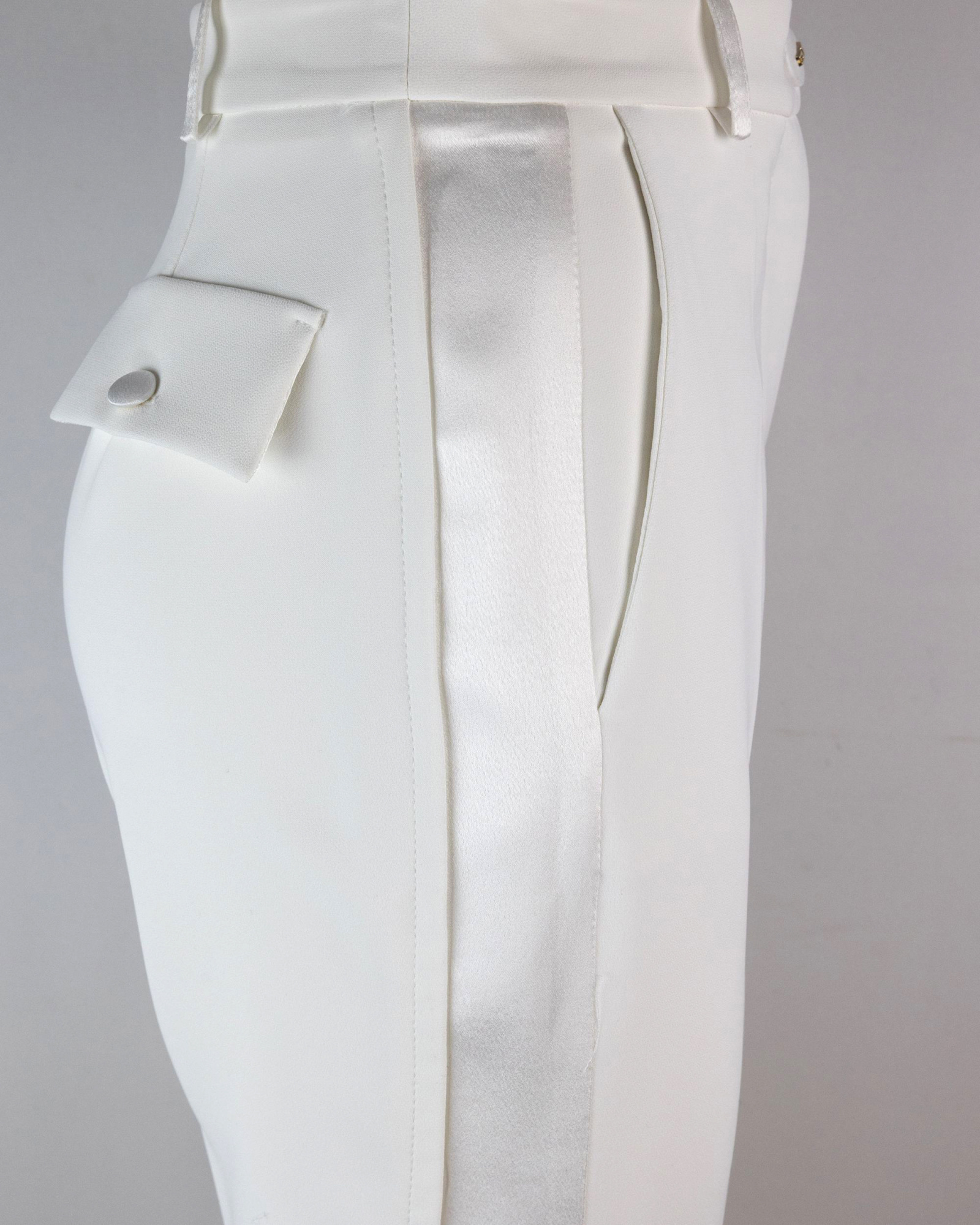 Elisabetta Franchi Crepe Tuxedo Trousers With Satin Bands In White