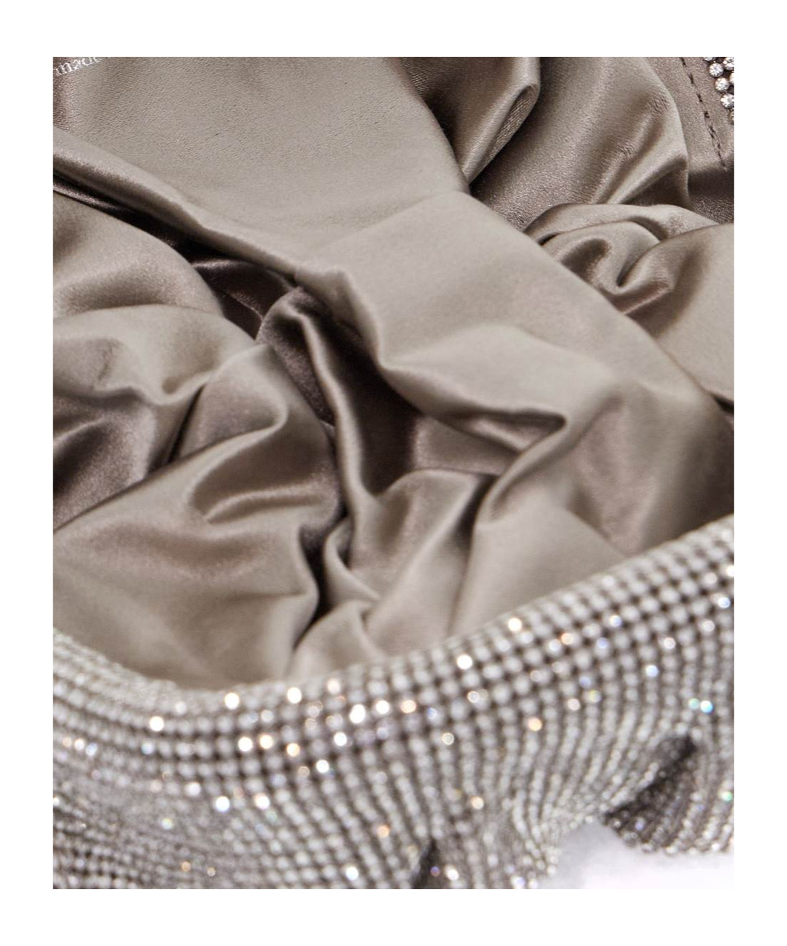 Benedetta Bruzziches Venus Dinner Bag In Gray