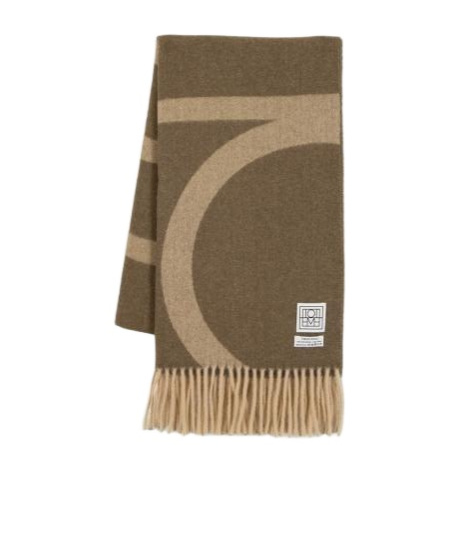 Totême Toteme Monogram Jacquard Scarf In Brown