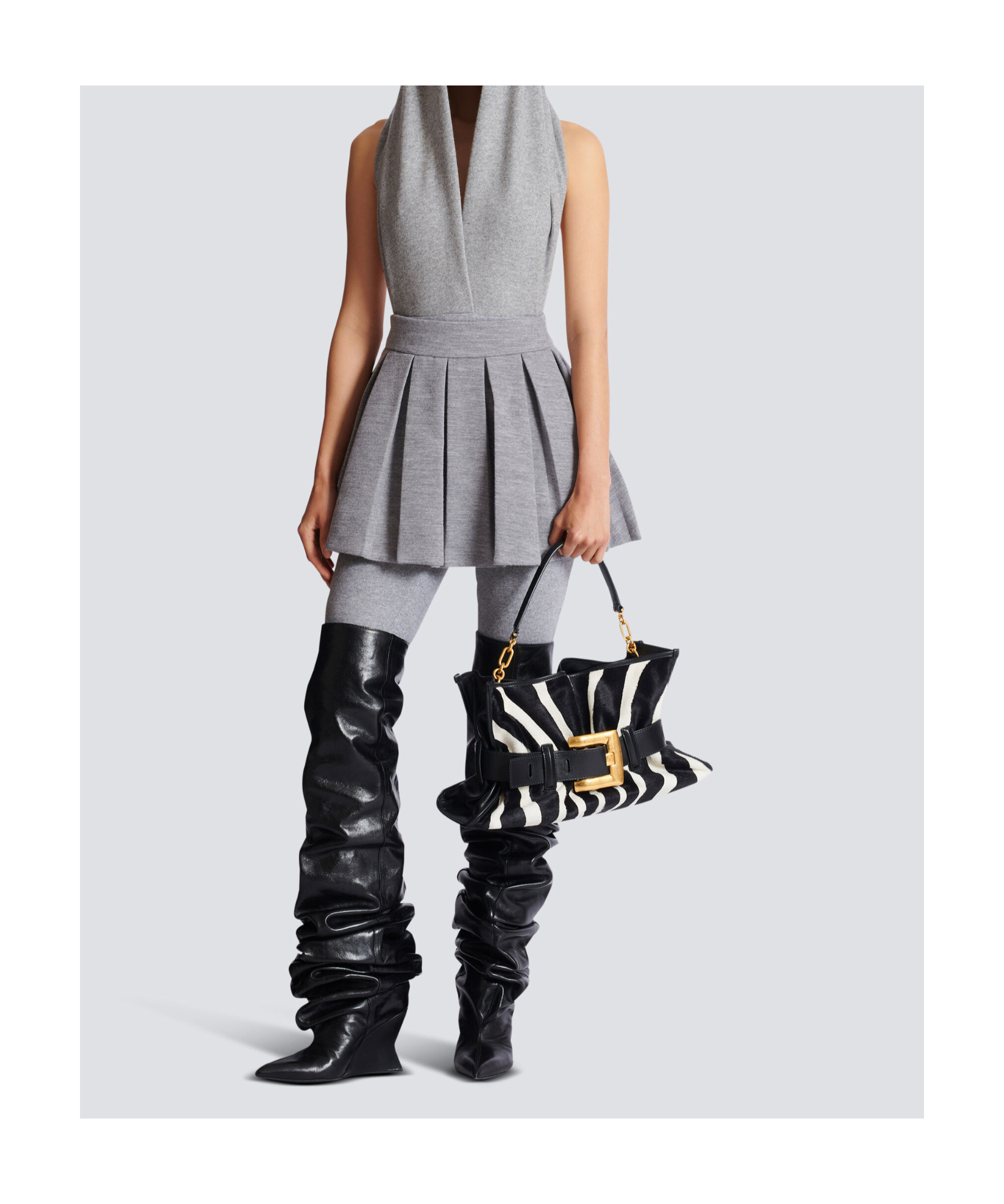 Balmain Short Pleated Cotton Knit Skirt In Gray