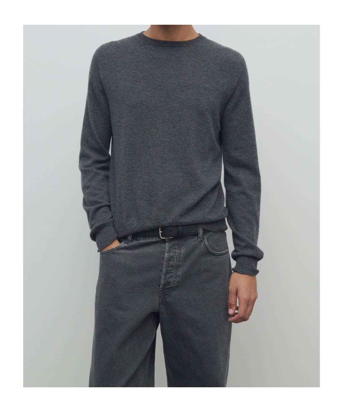 The Row Rowley Cashmere Sweater In Dark Gray