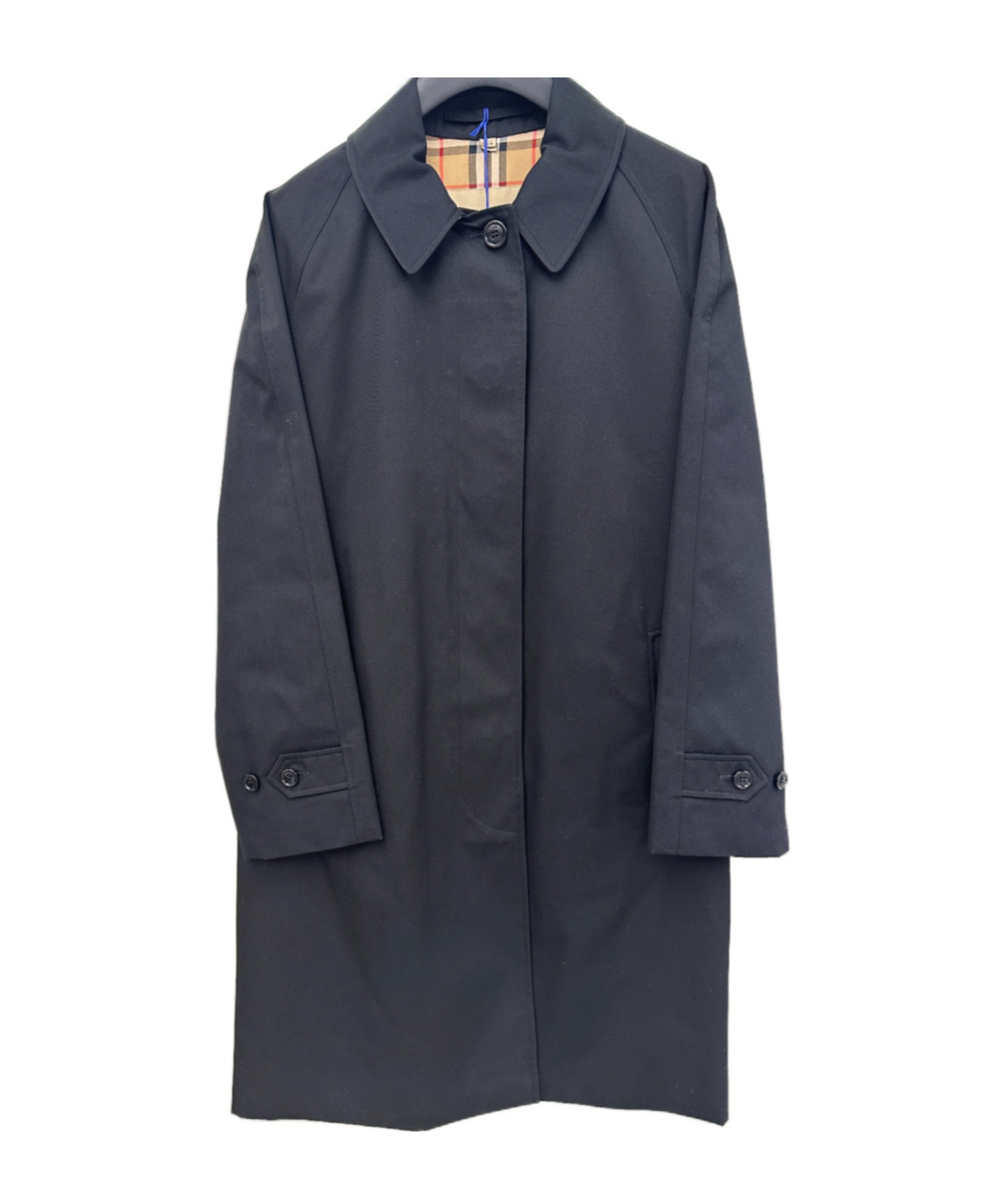 Burberry Camden Coat In Black