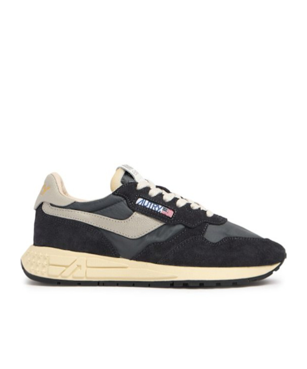 Autry Lace-up Low-cut Sneakers