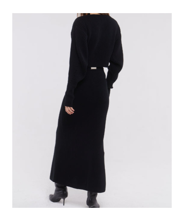 Izaak Azanei Ribbed Skirt In Black