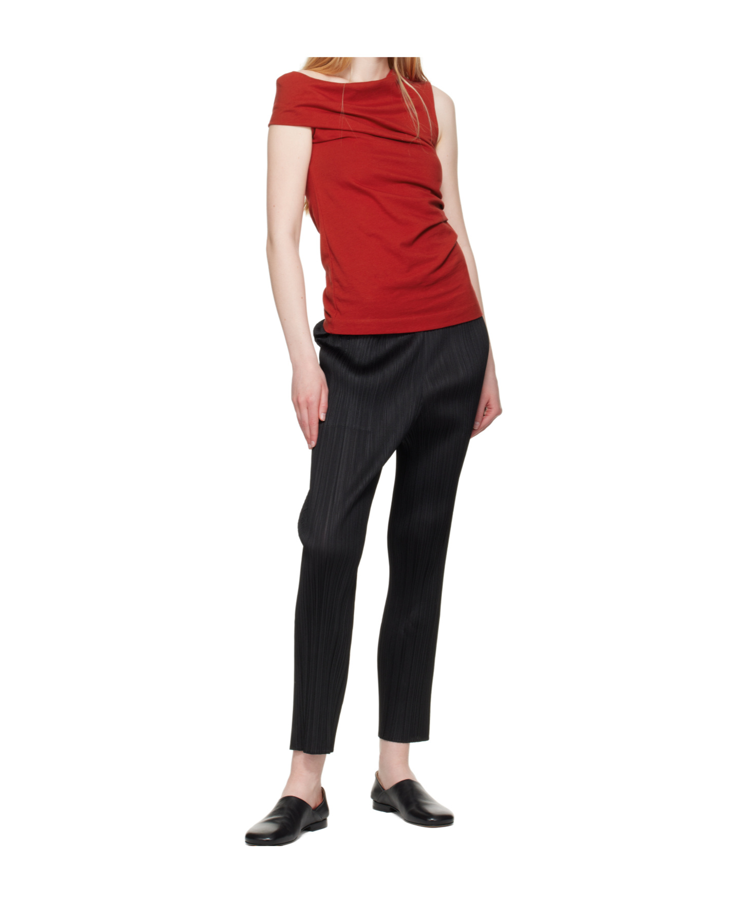 Issey Miyake Pleated Trousers In Black