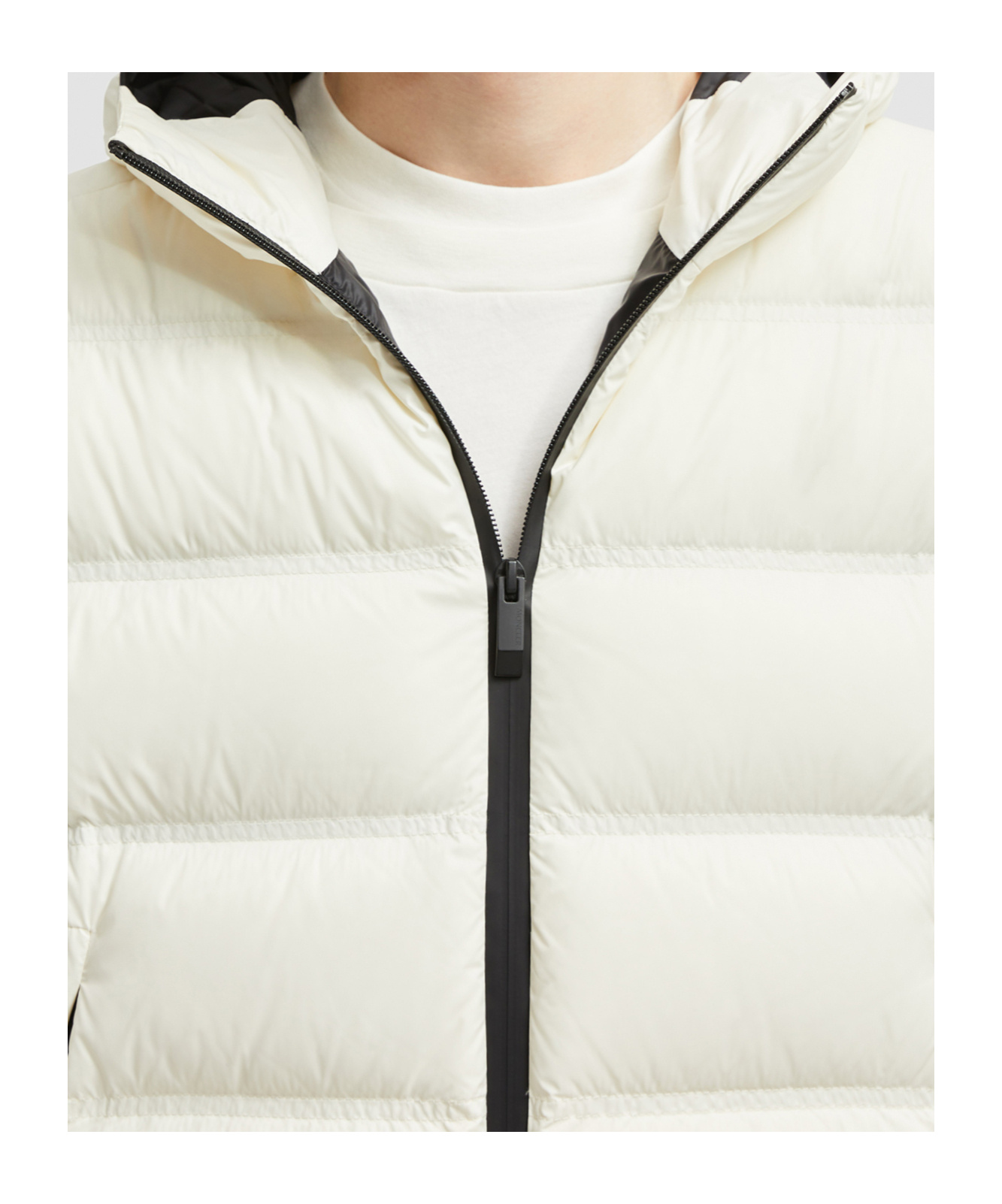 Moncler Hooded Short Down Jacket In Nude
