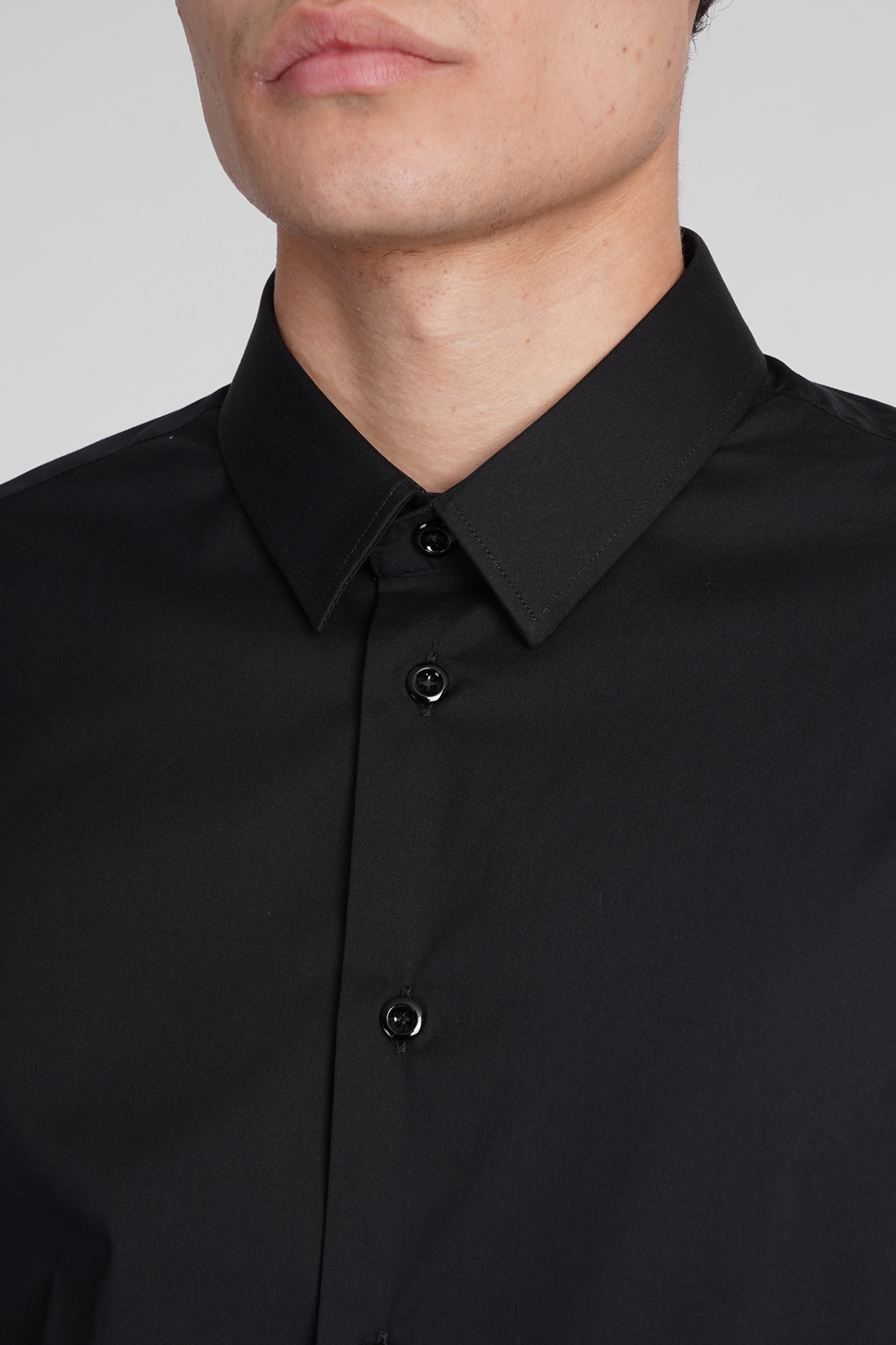 Emporio Armani Plain Long-sleeved Buttoned Shirt In Black