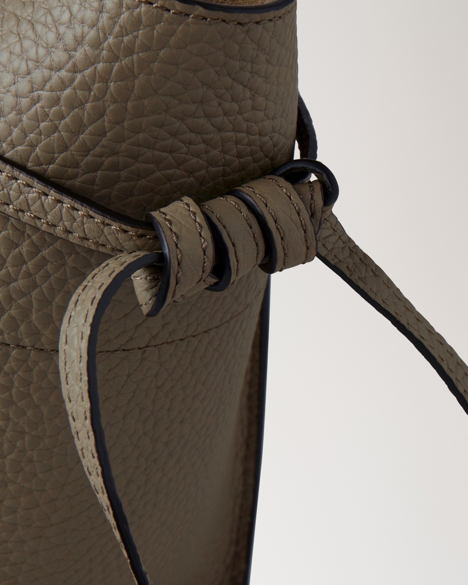 Mulberry Small Soft Bayswater Leather Satchel In Brown