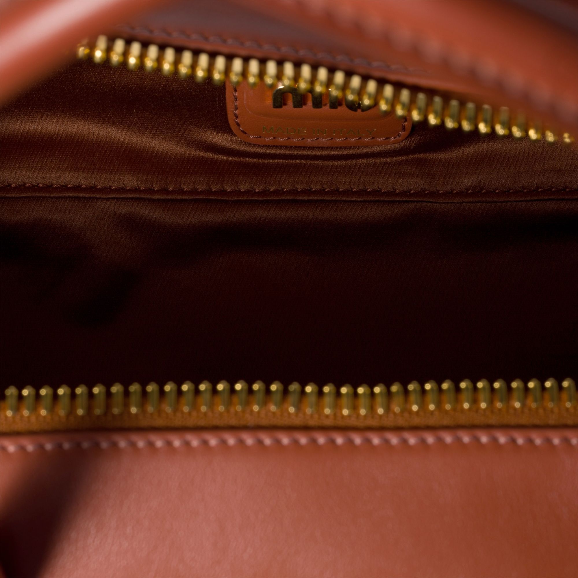 Miu Miu Beau Tote In Brown