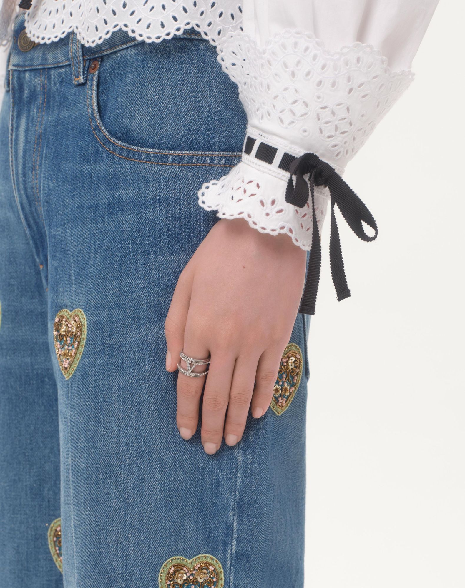 Valentino Metal And Swarovski Crystal Oval Ring In White