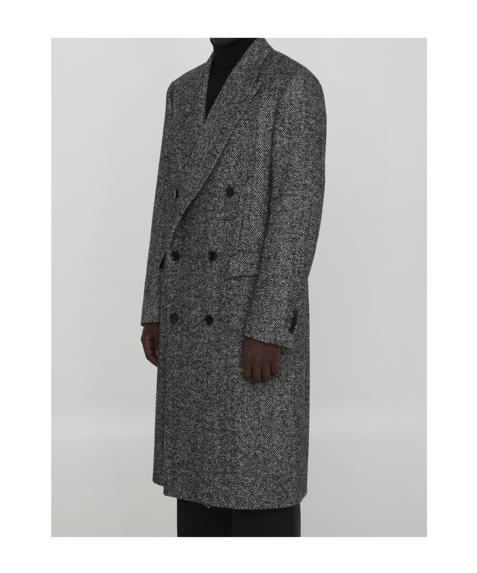 Lardini Herringbone Coat In Black