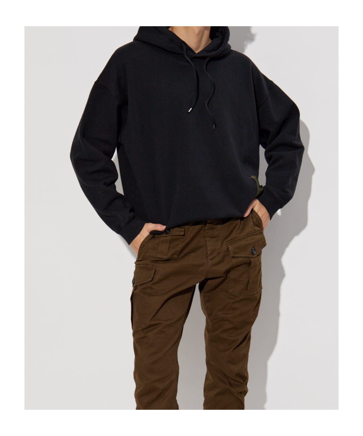Dsquared2 Logo-patch Hoodie In Black