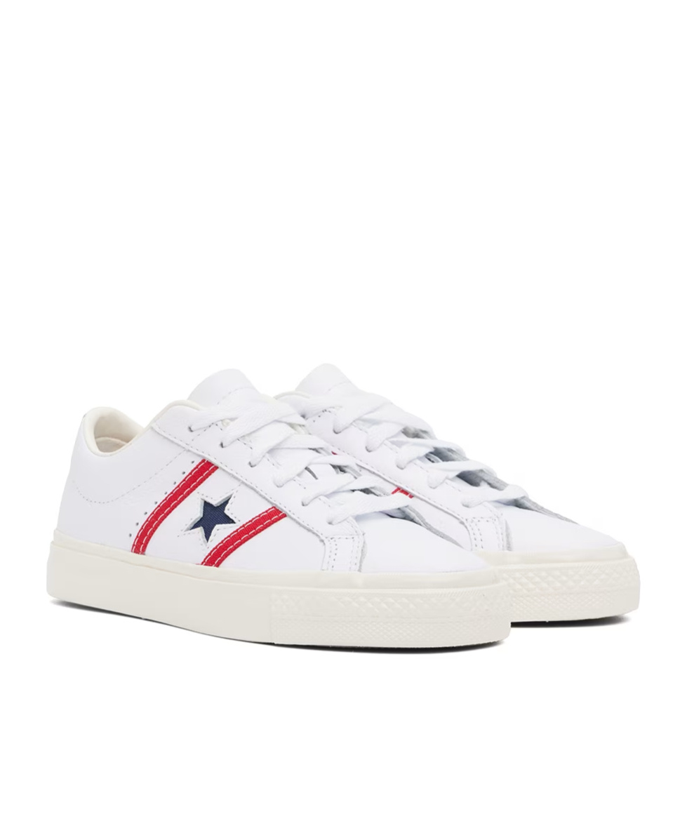 Converse One Star Academy Pro Lace-up Casual Trainers In White