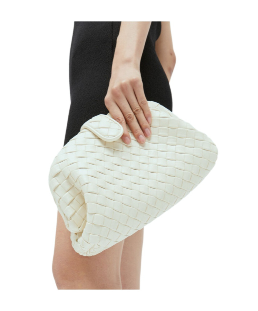 Bottega Veneta Lauren 1980 Teen Leather Clutch In White