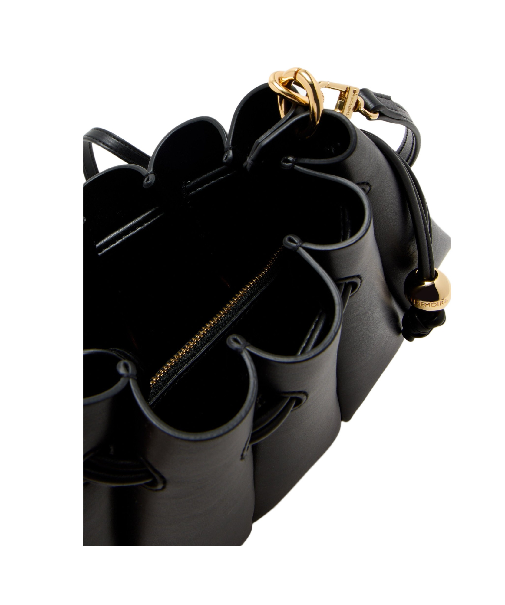 Themoirè Pleated Shoulder Bag In Black