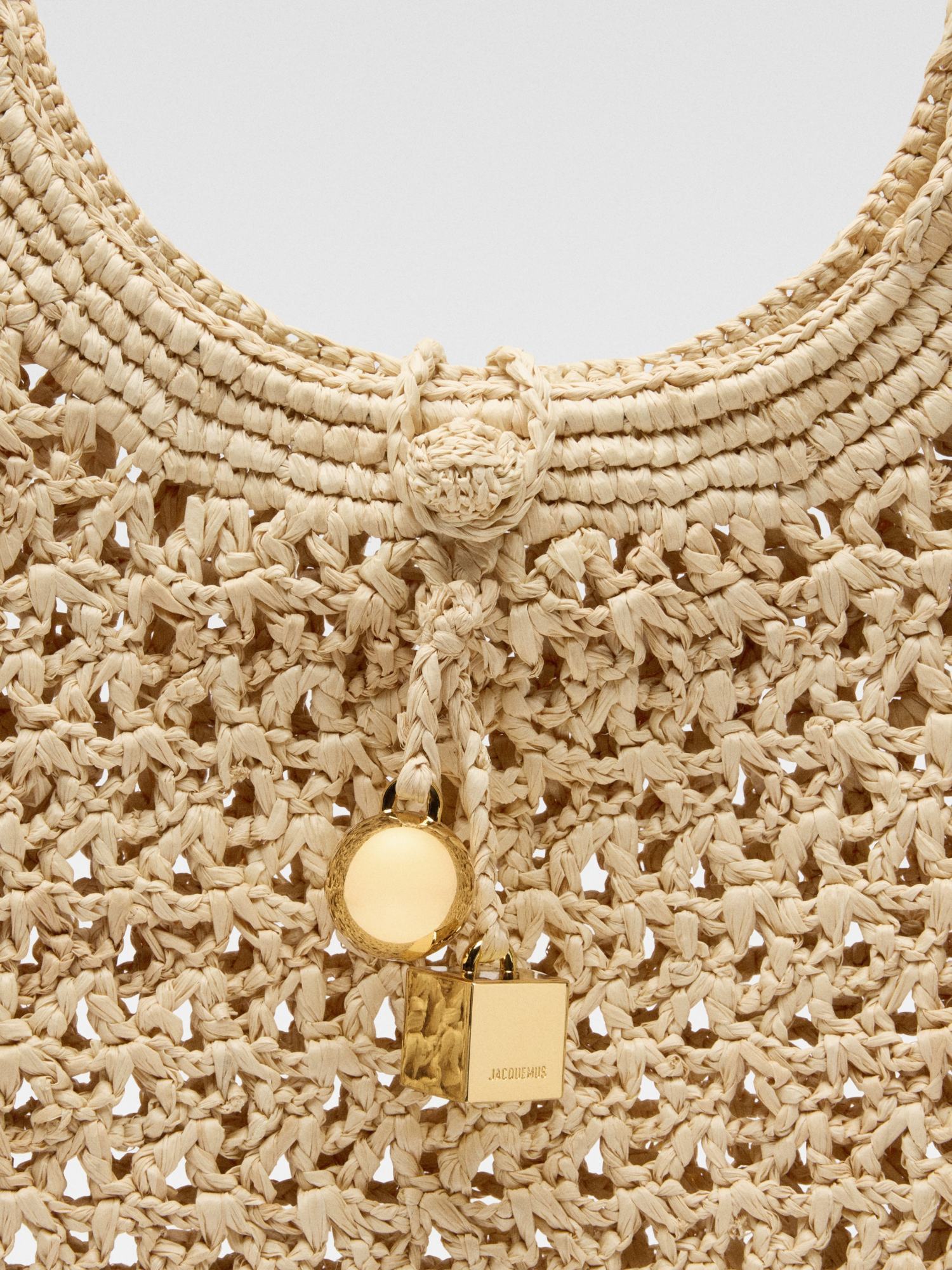 Jacquemus The Spiaggia Round Bag In Natural Color