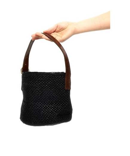 Ibeliv Lova Hand Bags In Black