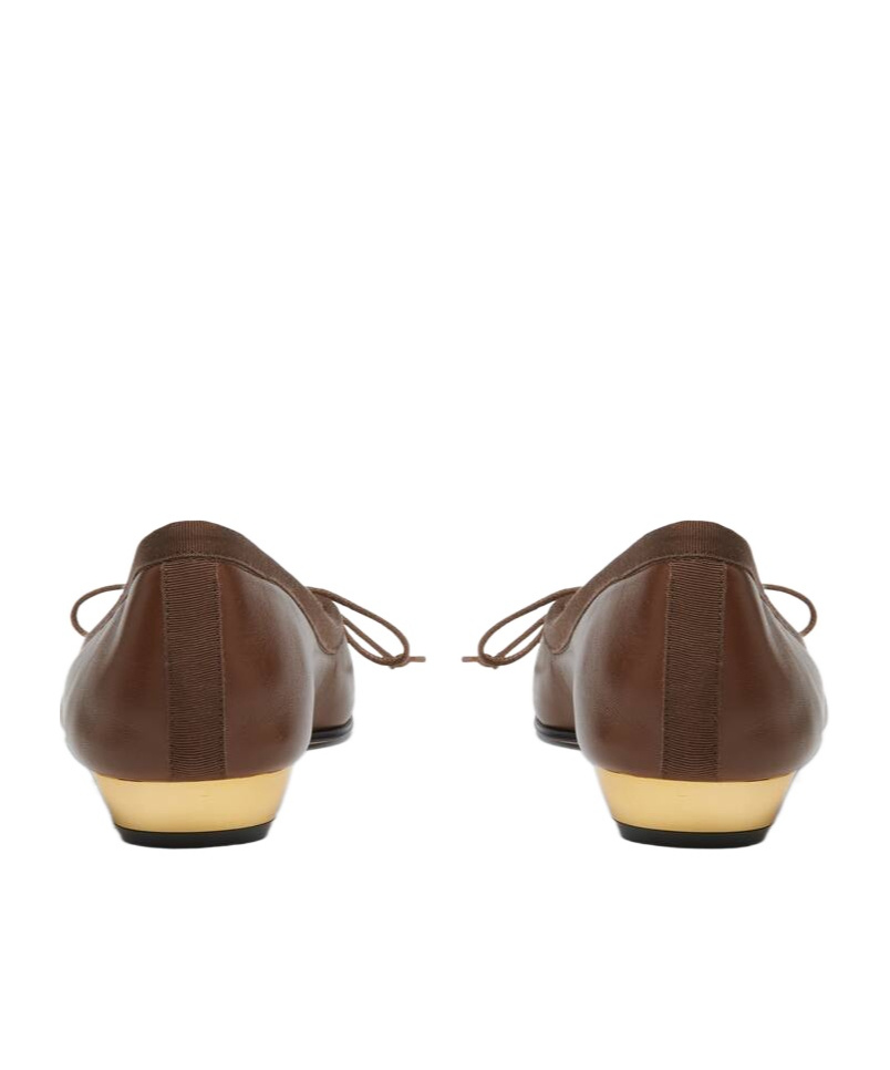 Alexander Mcqueen Round Head Ballet Shoes In Walnut/gold