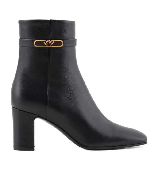 Emporio Armani Logo-plaque Ankle Boots In Black