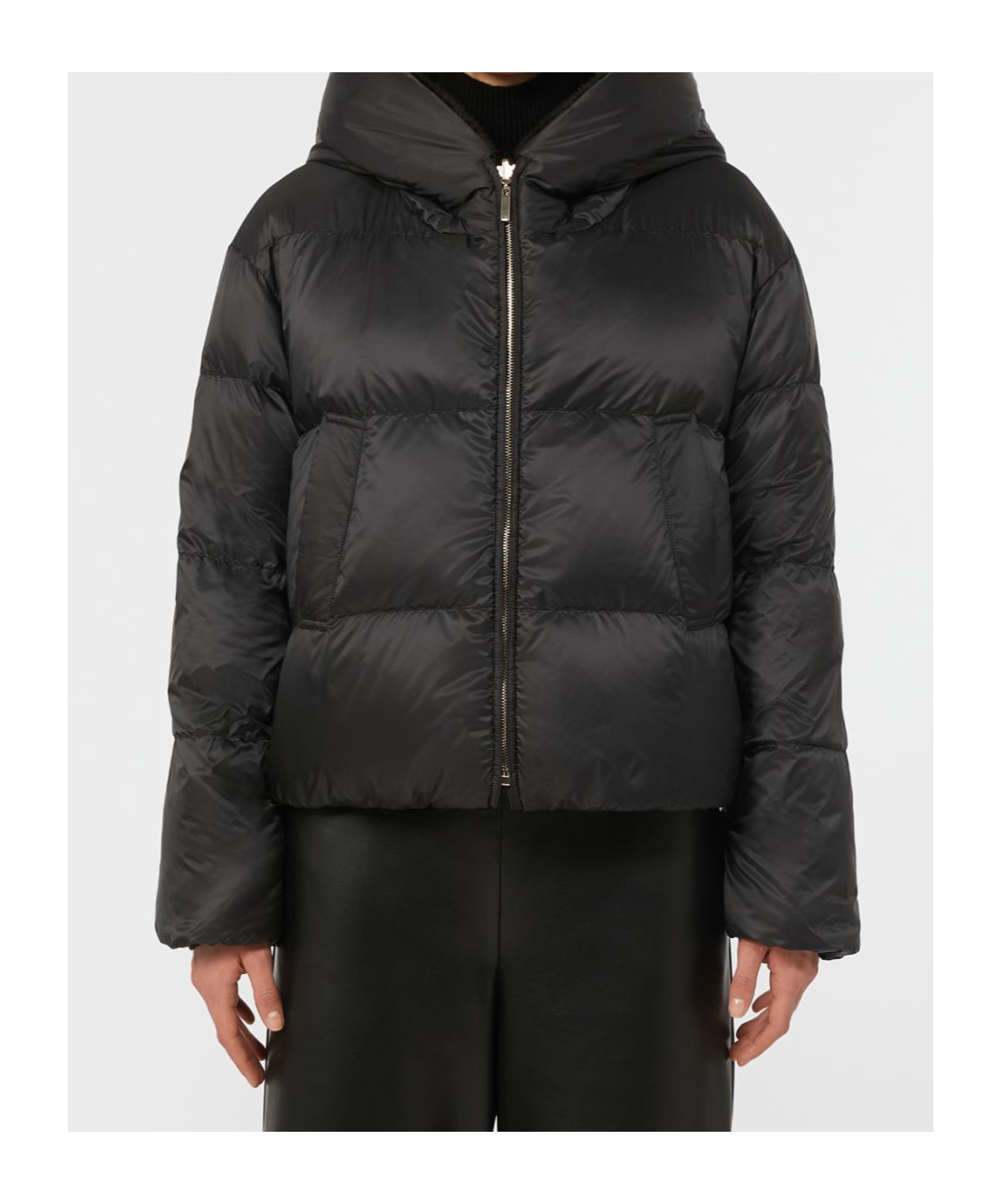 Max Mara Hooded Zip-up Jacket In Black
