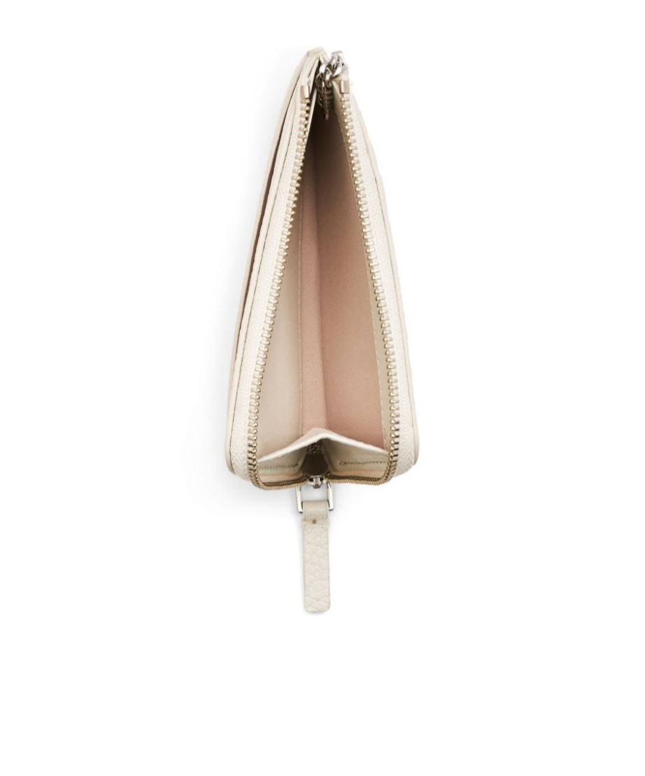 Marc Jacobs The Leather Top Zip Multi Wallet In White