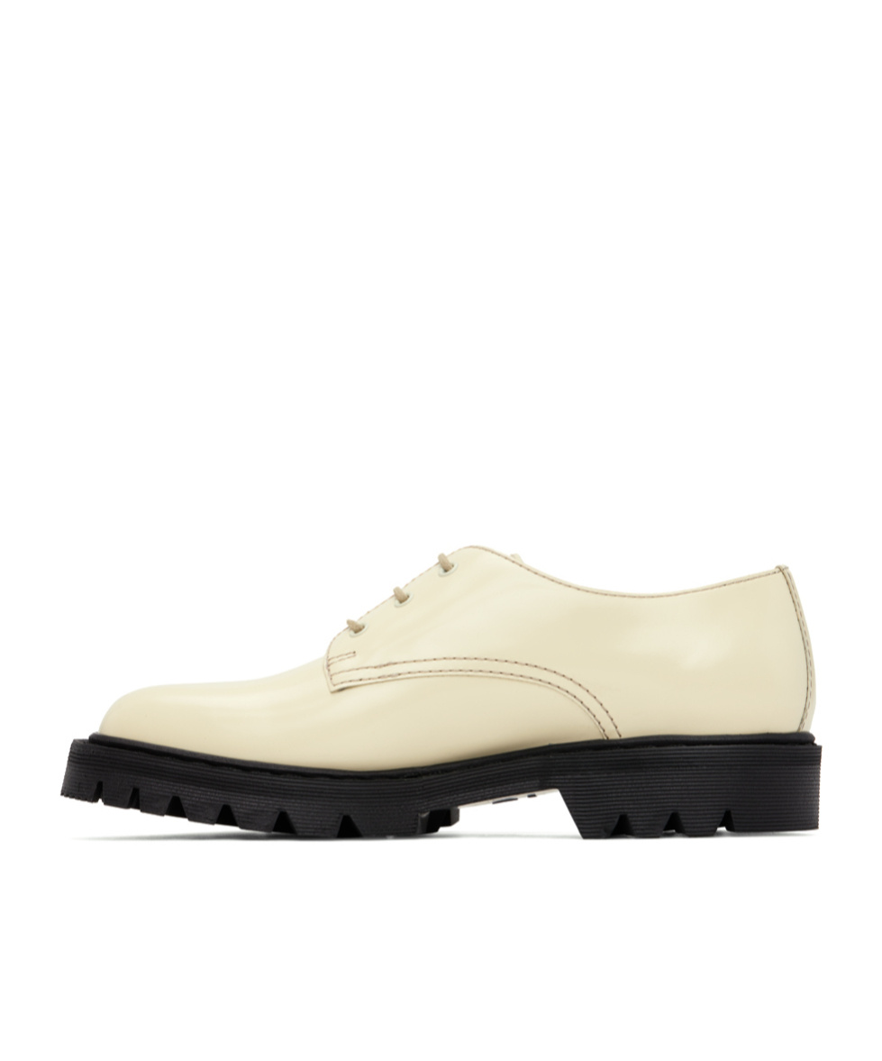 The Row Front Laced Derby Shoes In Nude