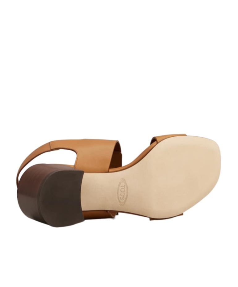 Tod's Strappy Leather Sandals In Brown
