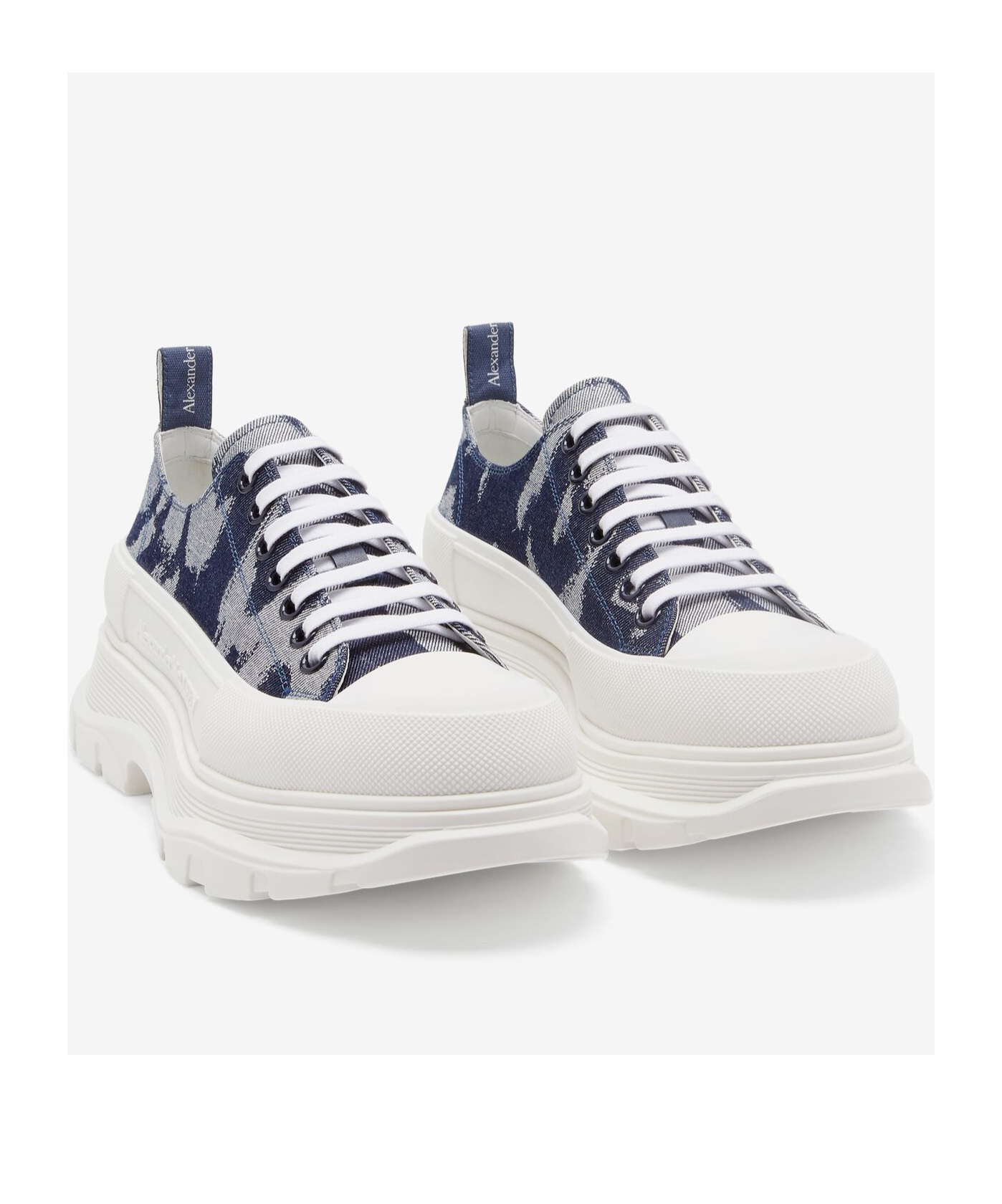 Alexander Mcqueen Graffiti Trad Slick Lace Up In White