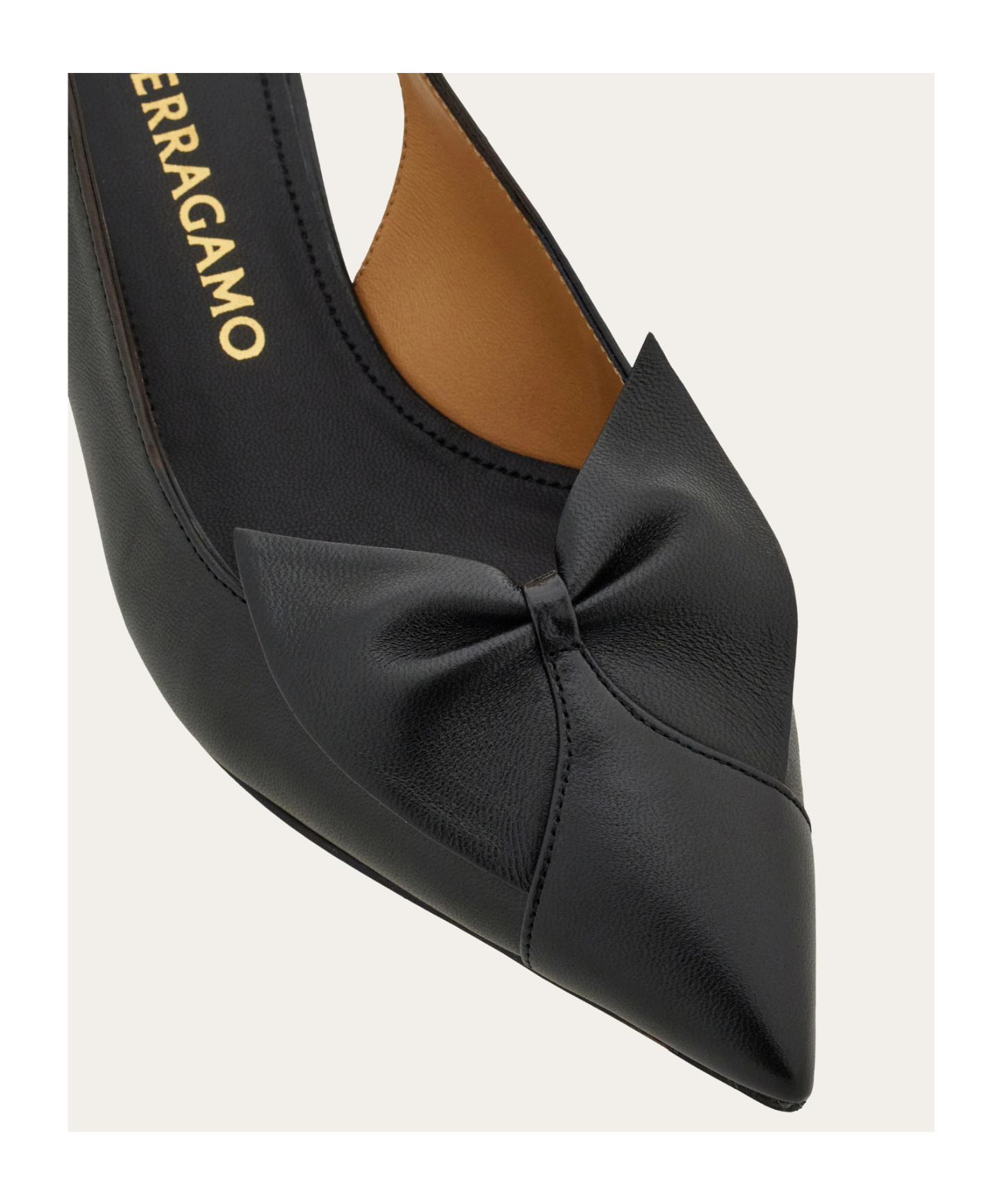 Ferragamo Soft Bow Slingback Pump In Black