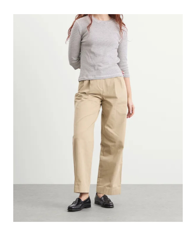 Dunst Pleated-front Trousers In Brown