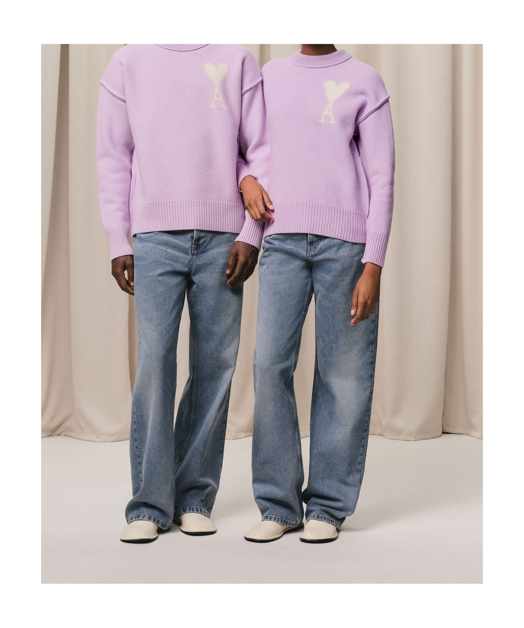 Ami Alexandre Mattiussi Ami Paris Logo Knit Sweater In Purple