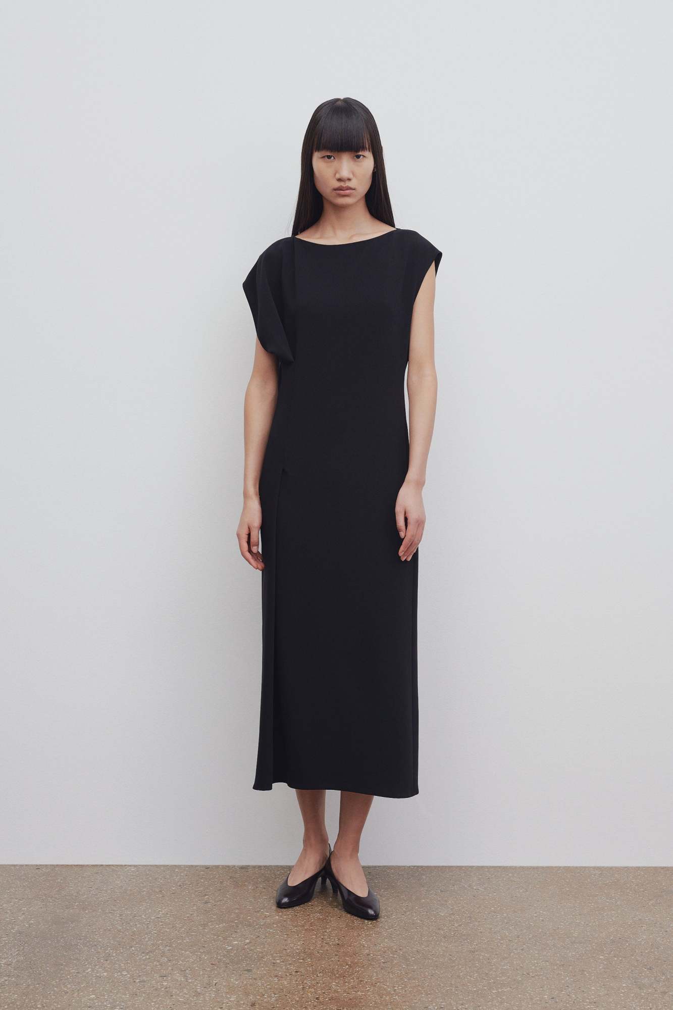 The Row Blathine Asymmetric Midi Dress In Black