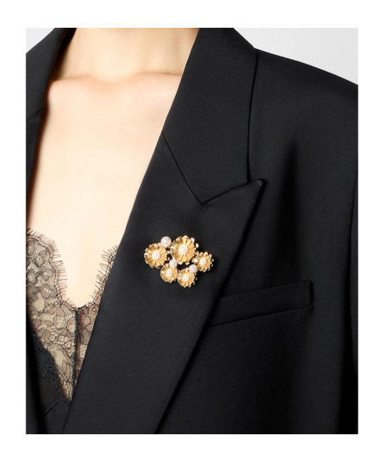 Roger Vivier Flower Brooch In Golden